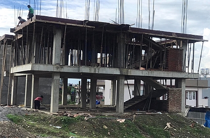 Frontansicht Rohbau Jodane Kinderhaus in Nepal 